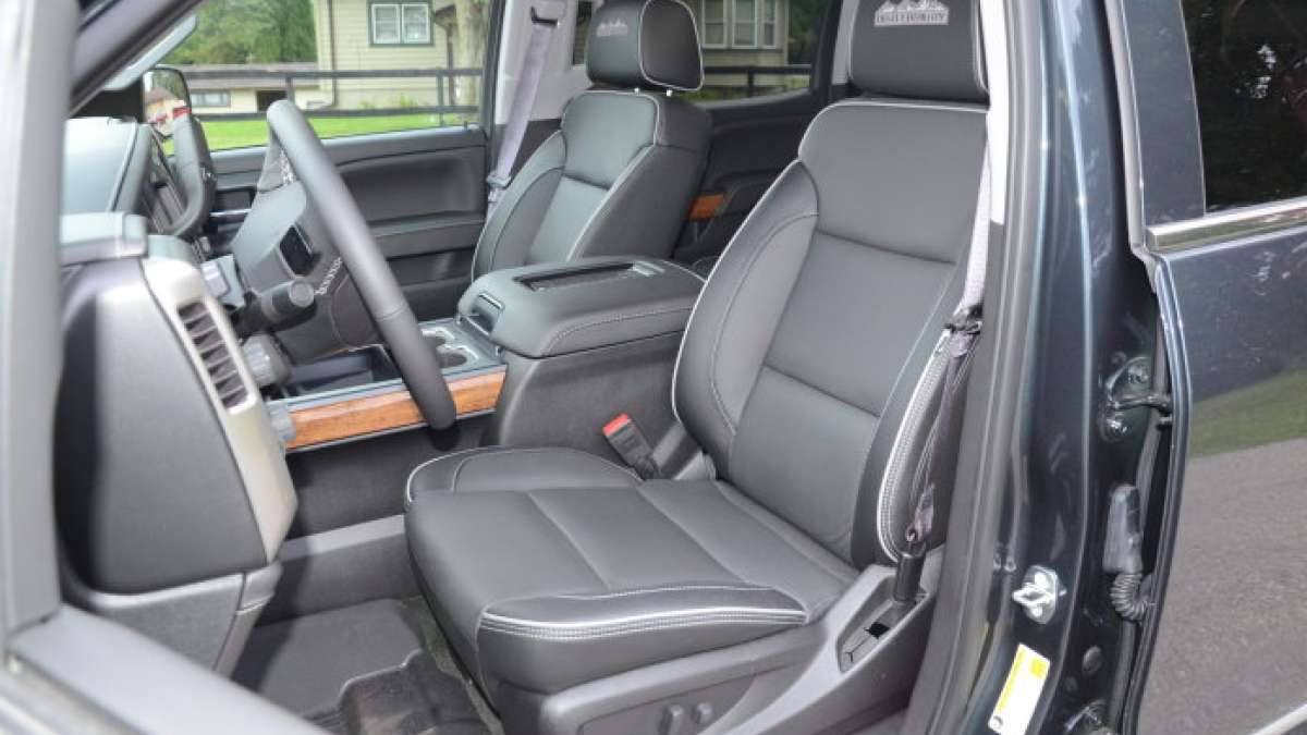 17 Silverado High Country seats