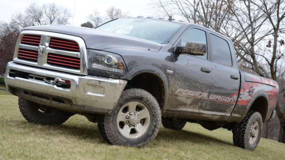 2500 power wagon front mud