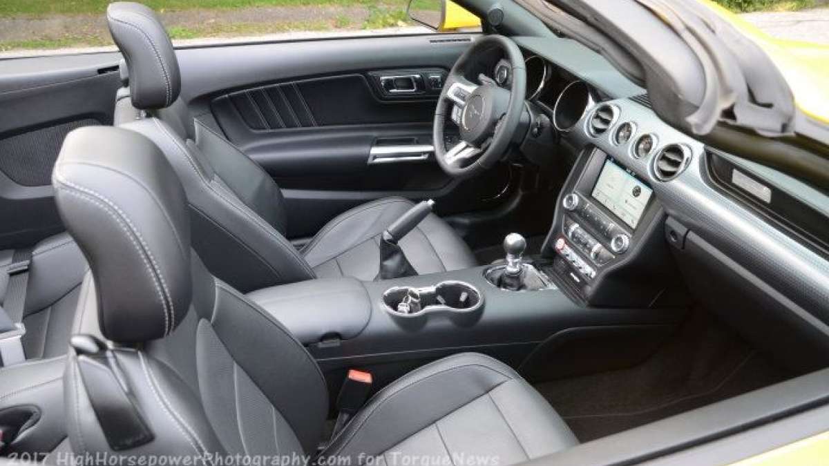 17 ecoboost mustang interior