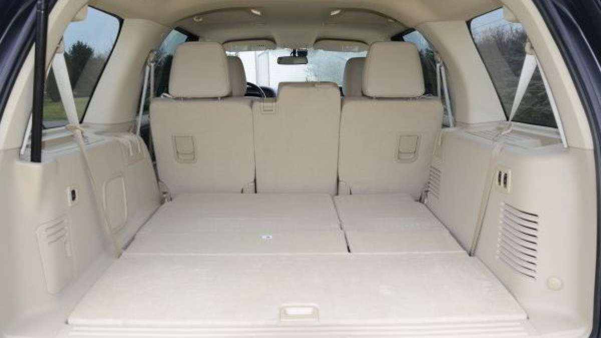 15 navigator cargo