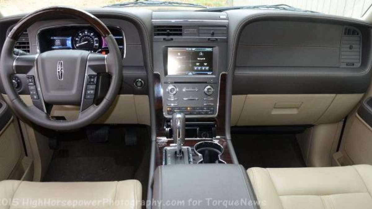 15 navigator dash