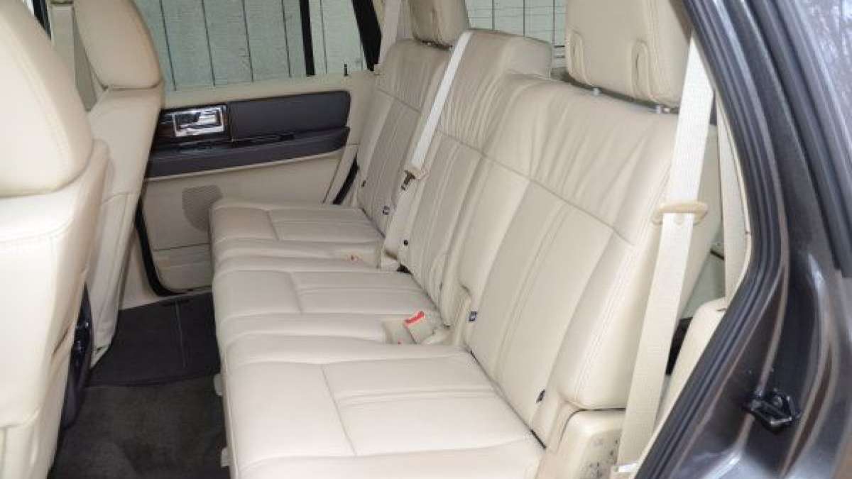 15 navigator rear seats