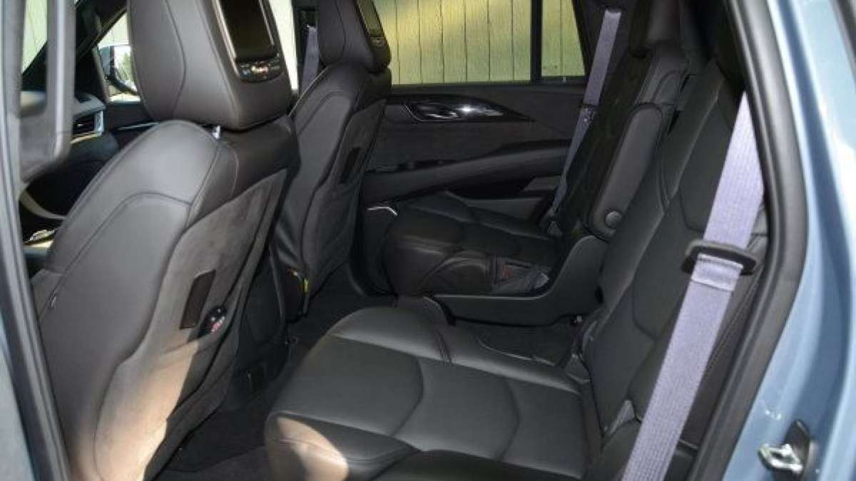 16 escalade rear sats