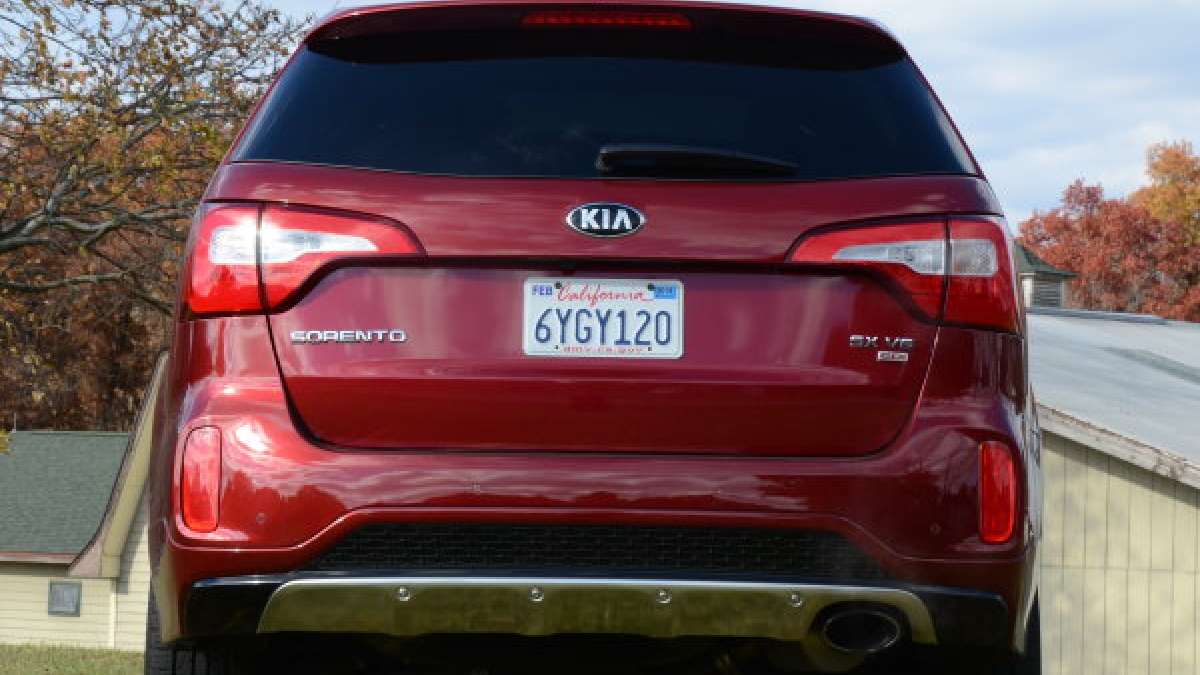 2014 Sorento rear