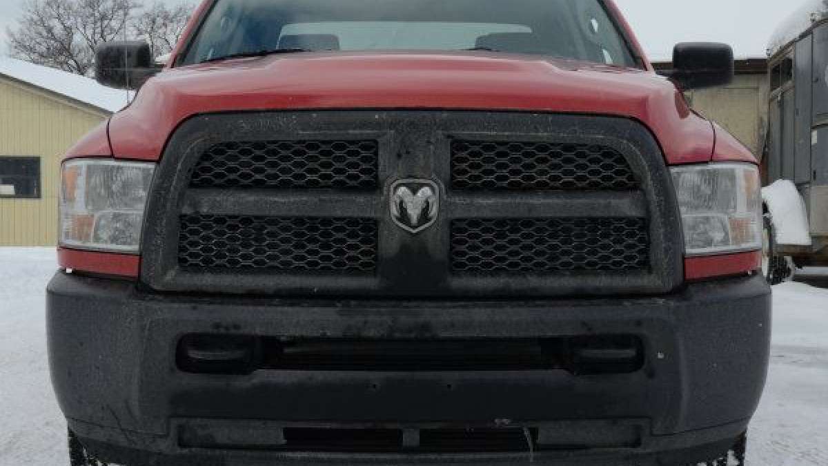 ram 2500 tradesman front
