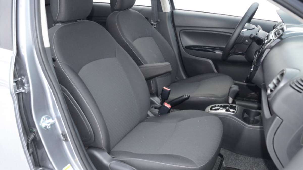 18 Mirage GT front seats