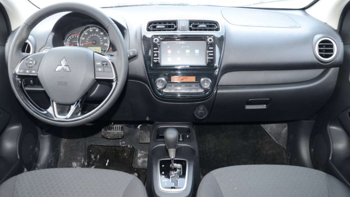 18 Mirage GT dash