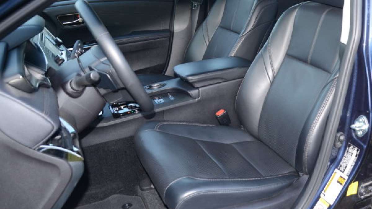 16 avalon fr seats