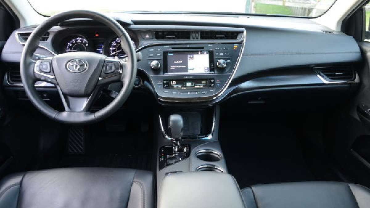 16 avalon limited dash