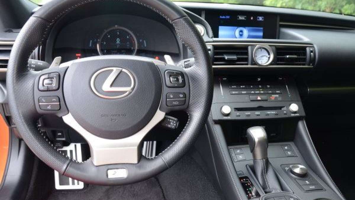 rc200t fs interior