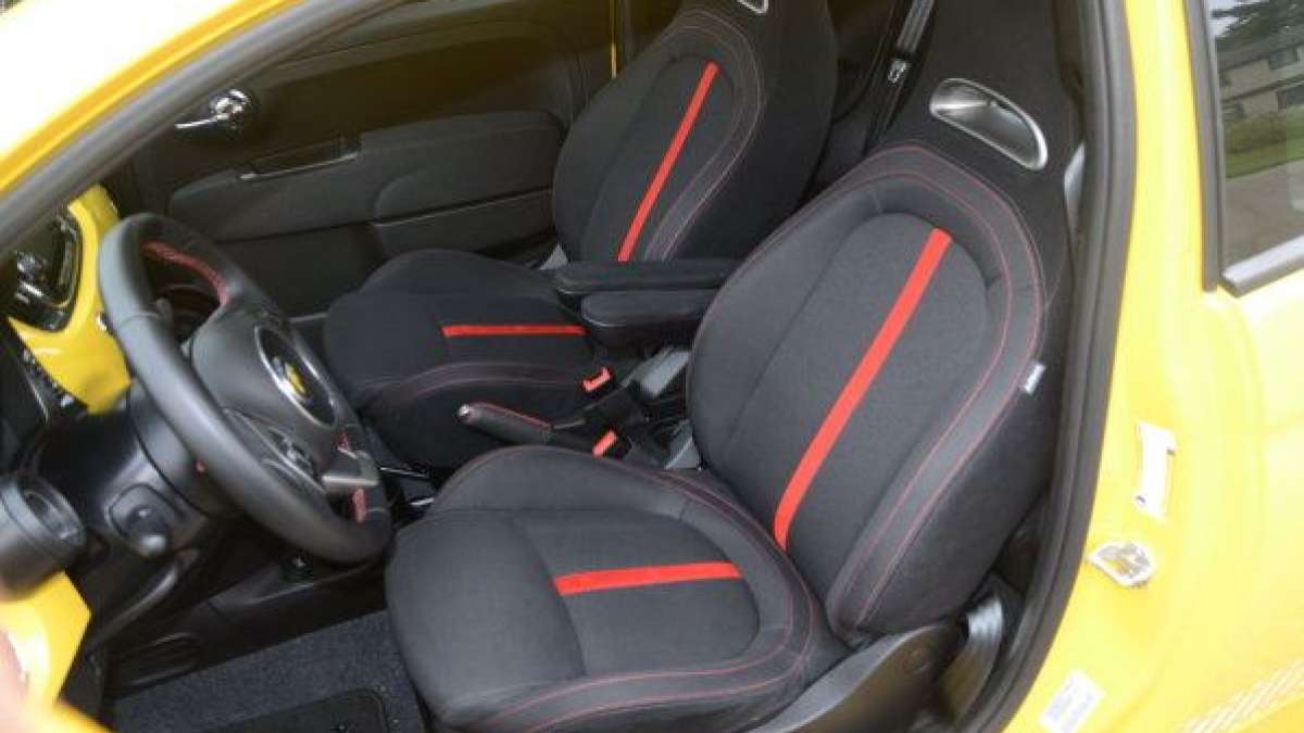 16 500 abarth seats