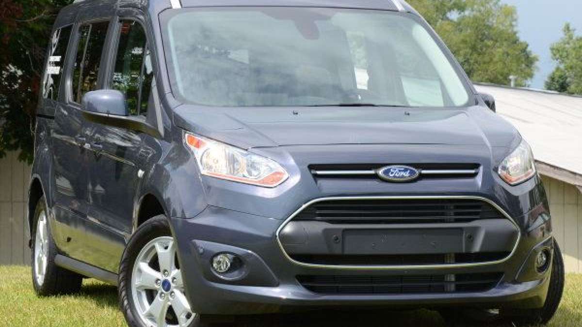 2014 transit connect front