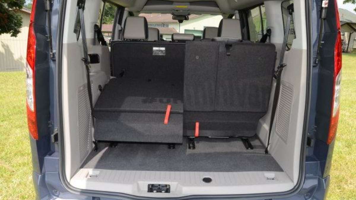 2014 transit connect rear cargo