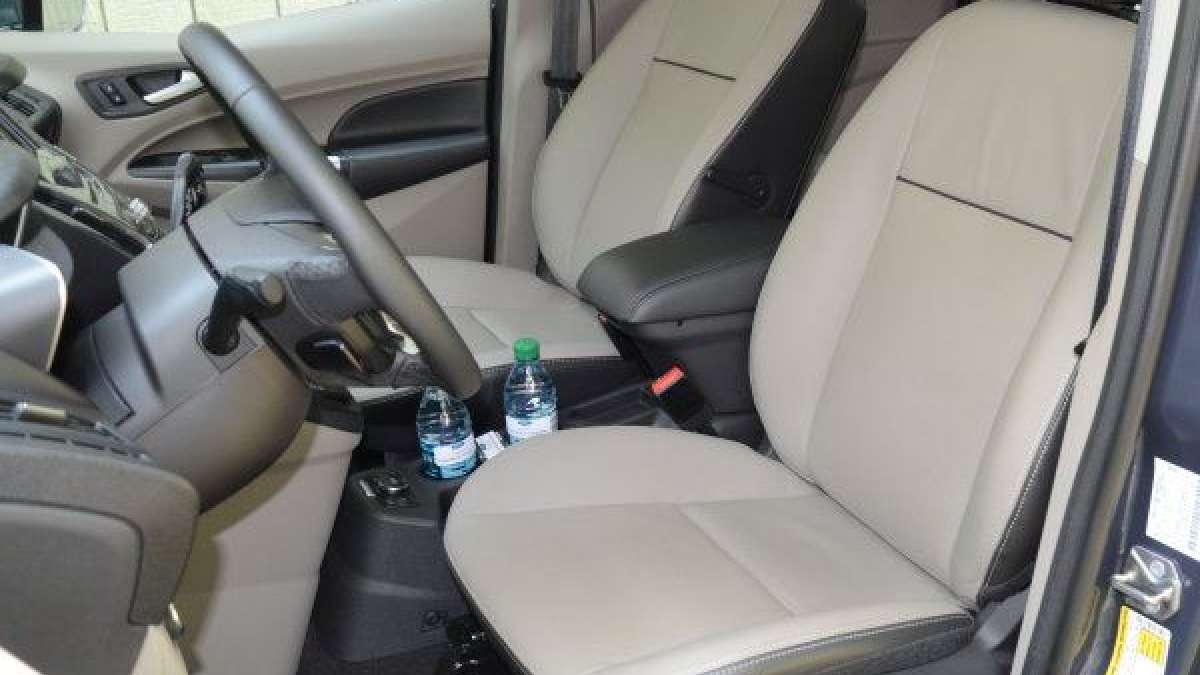 2014 transit connect front seats