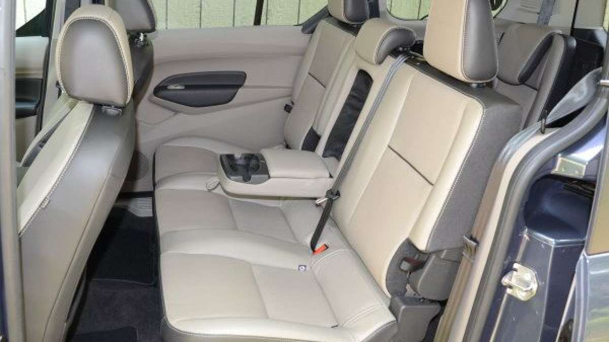 2014 transit connect mid seats
