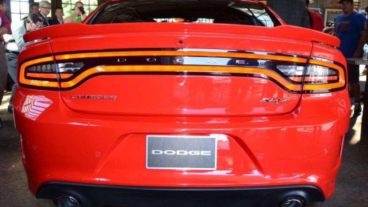 charge rhellcat rear