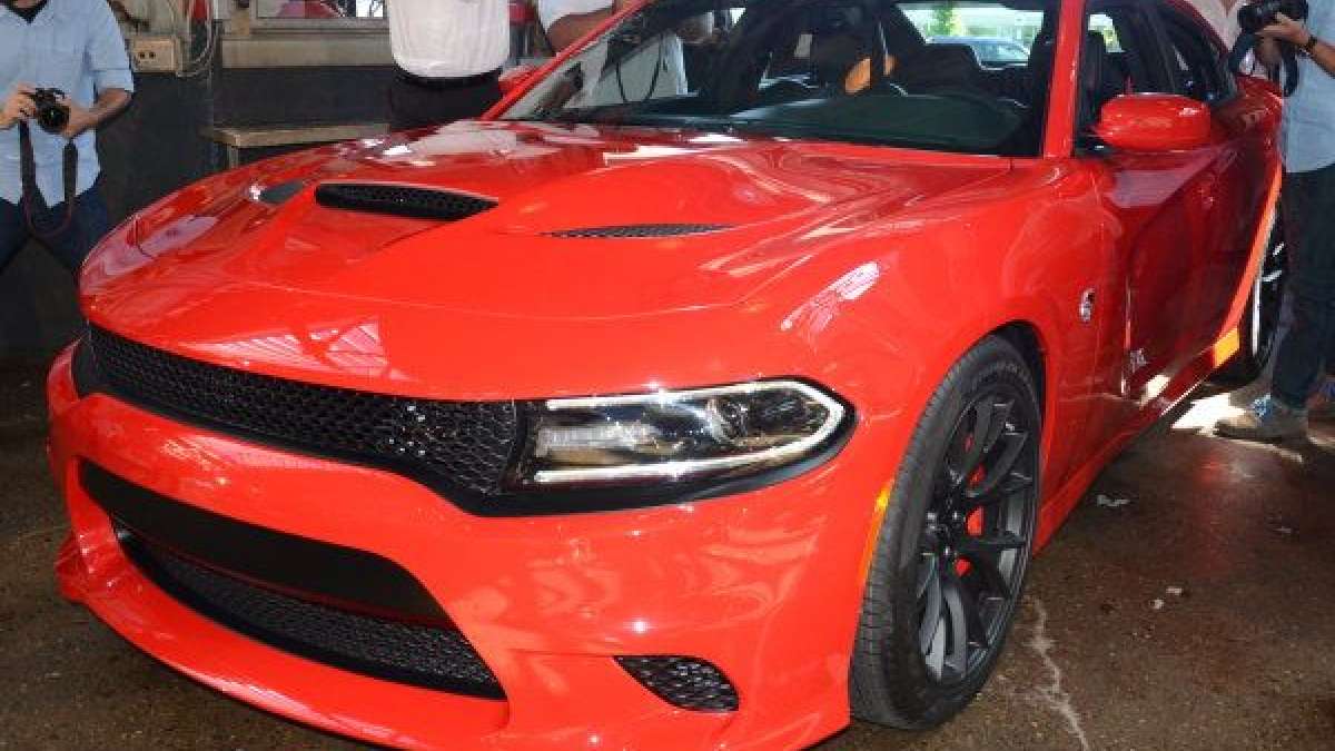 charger hellcat