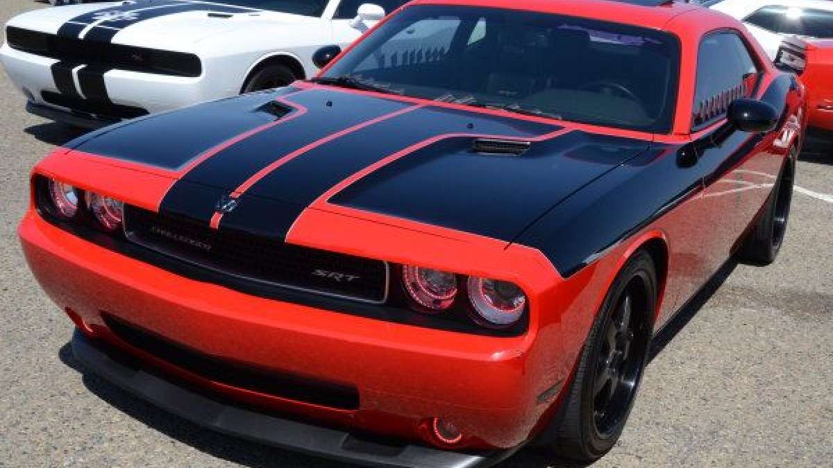 red and black custom srt challenger