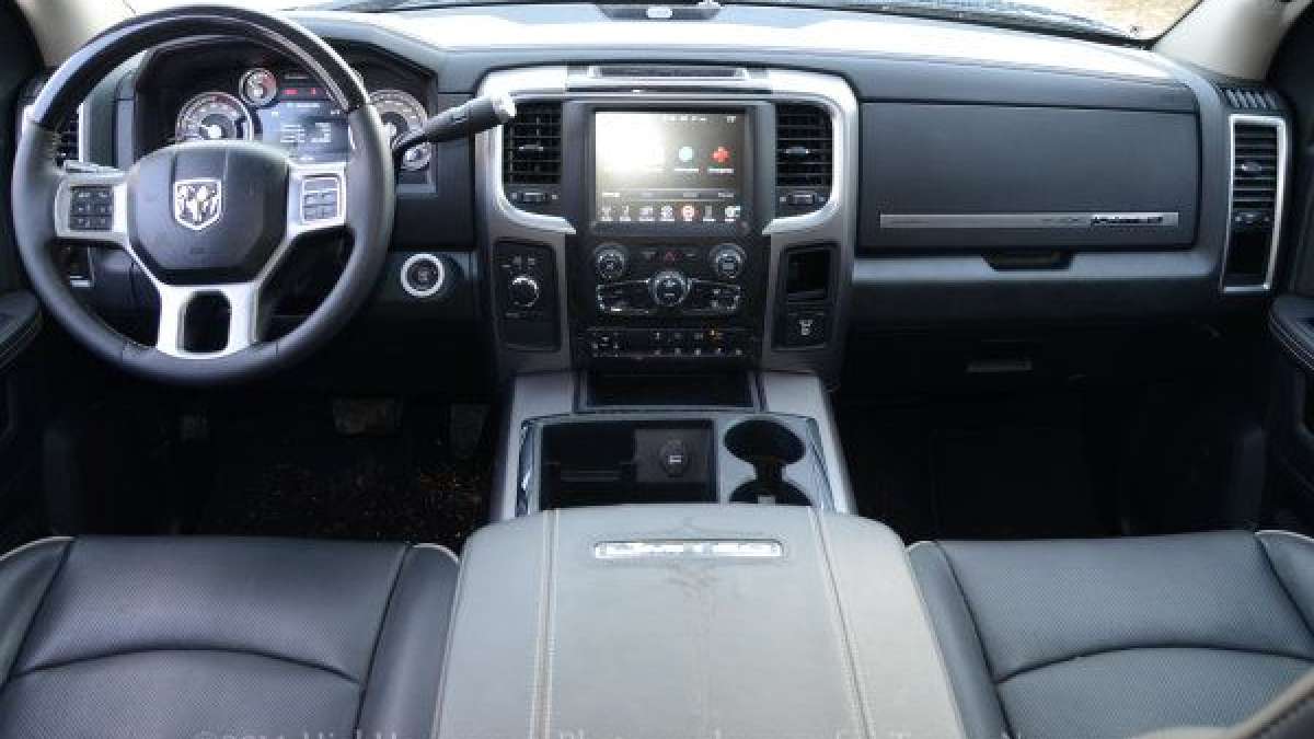 ram 2500 dash