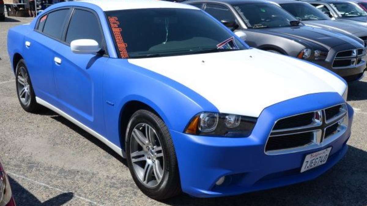matte blue and white charger