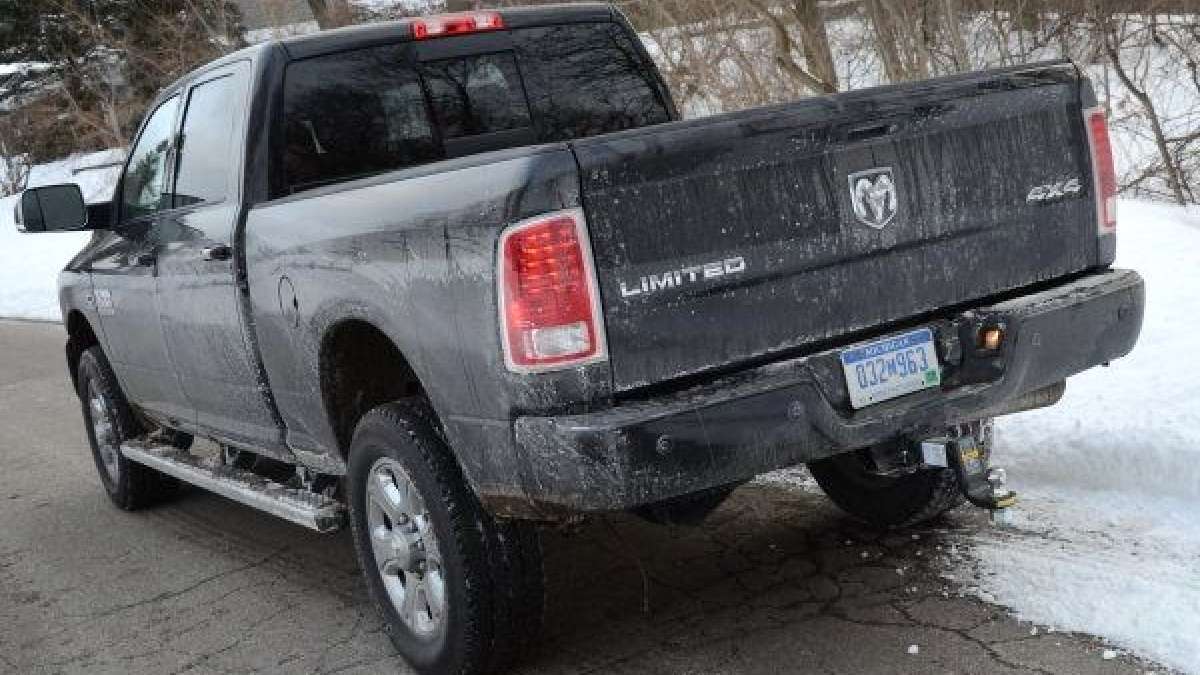 ram 2500 rear 34