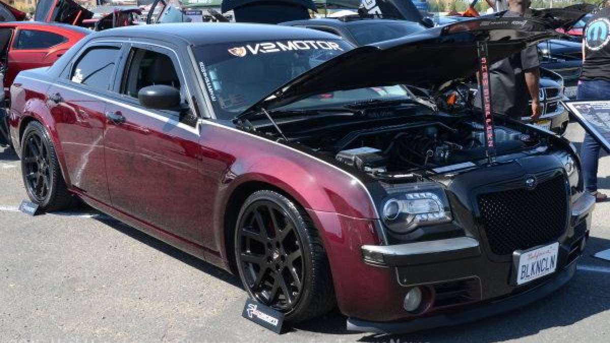 dark red and black 300