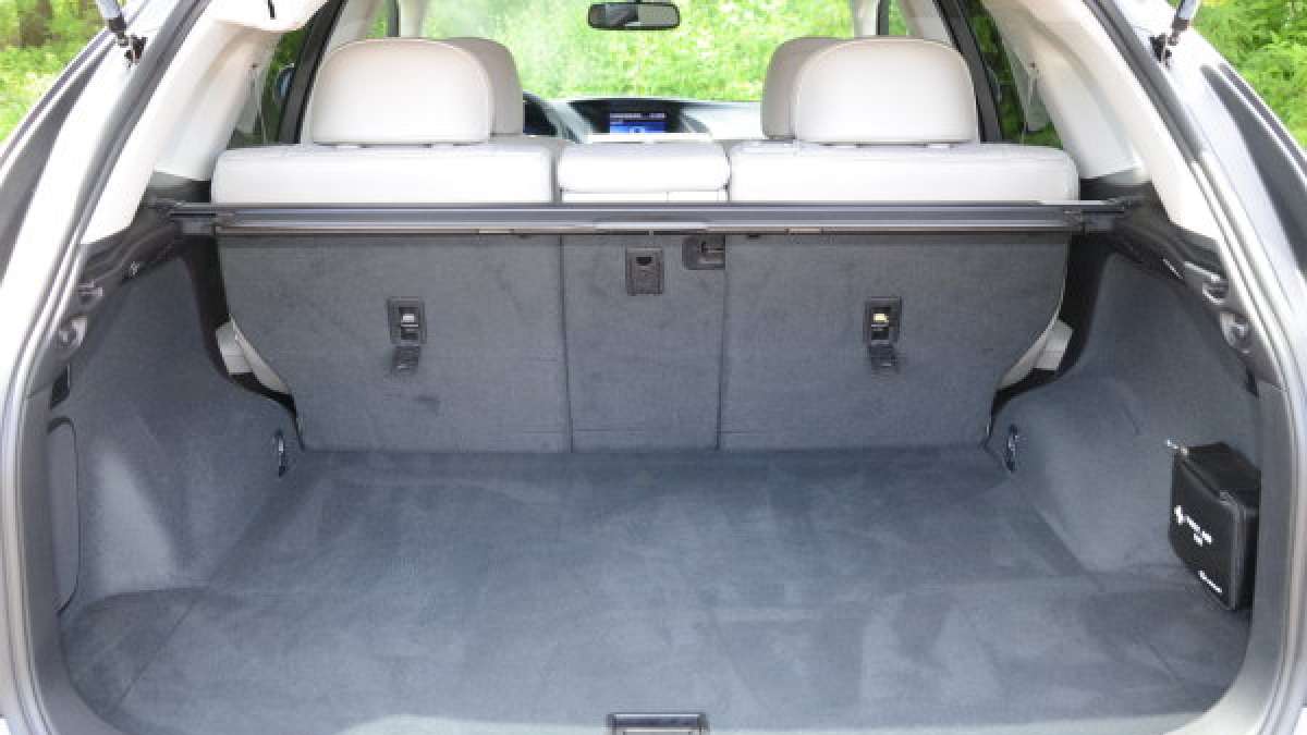 rx350 cargo