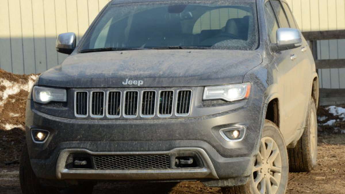 grand cherokee diesel front