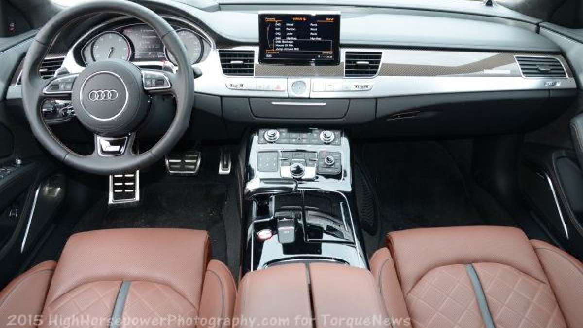 2015 s8 dash