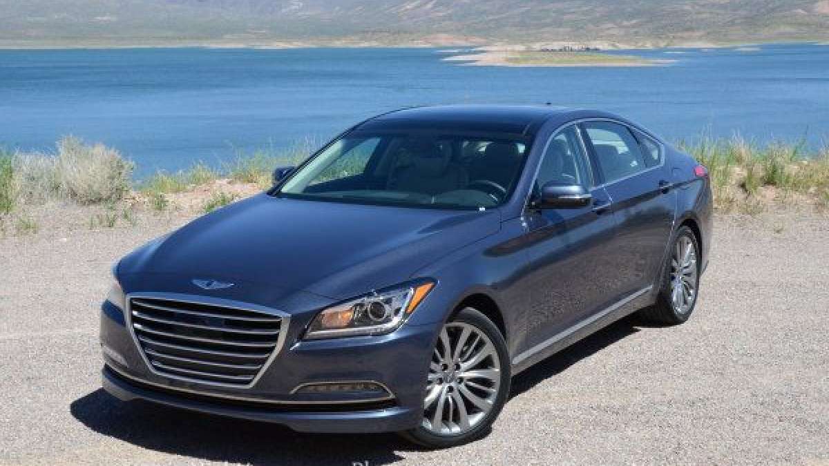 2015 genesis high angle