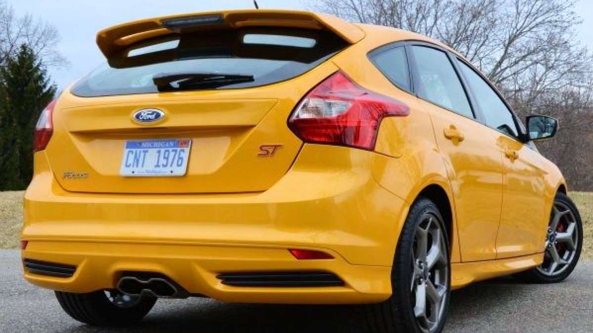 focus st rear