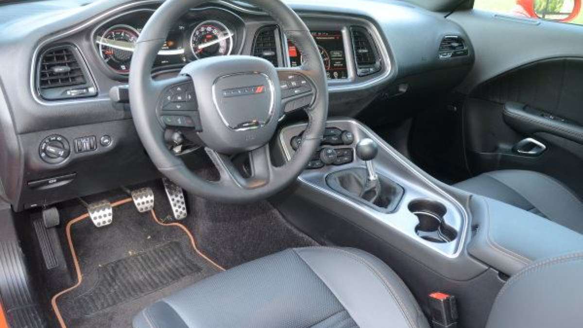 16 shaker interior
