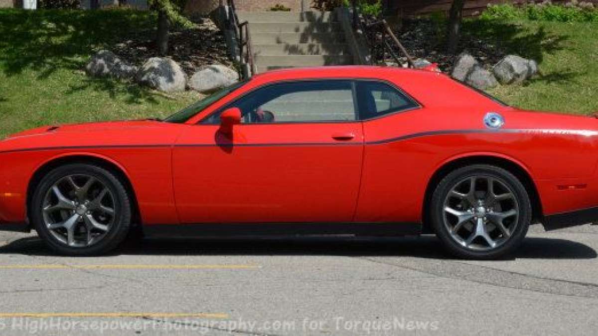 challenger sxt side pro