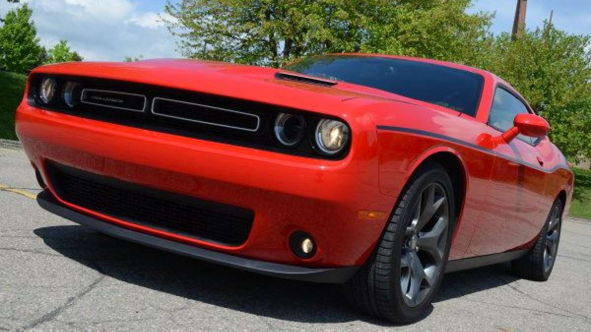 challenger sxt low front