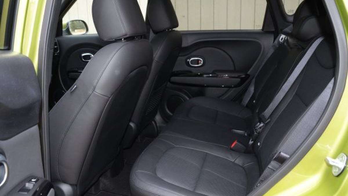 14 soul rear seats