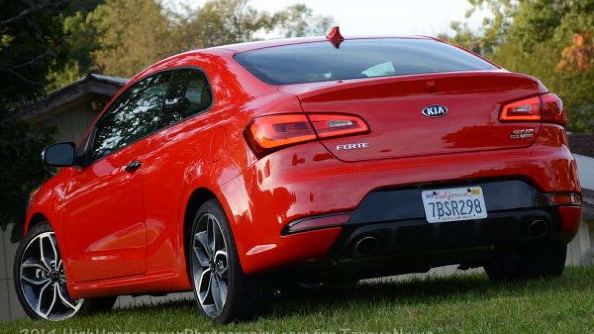 2014 forte koup rear