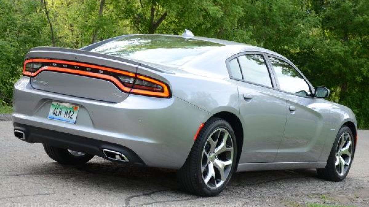 15 charger rt rear