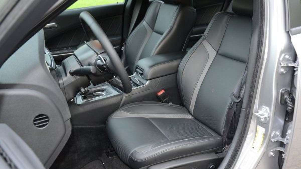 15 charger rt seats