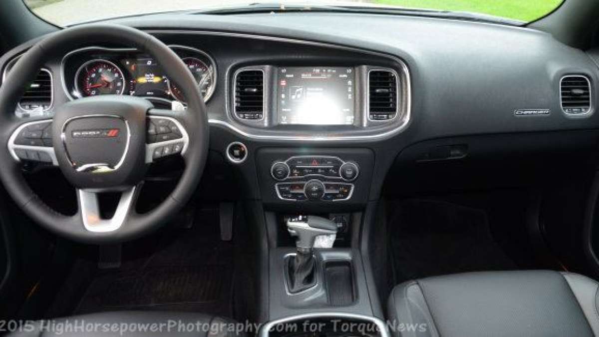 15 charger rt dash