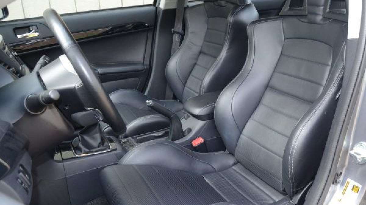 evo x front seats