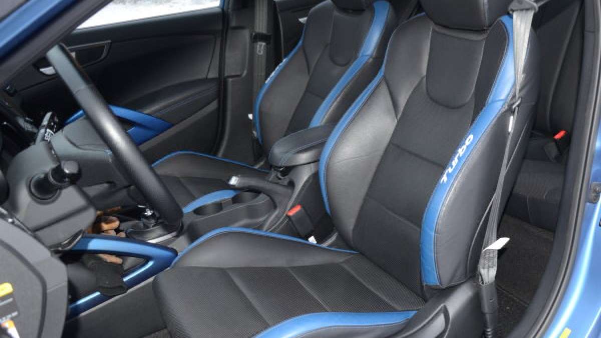 veloster turbo seats