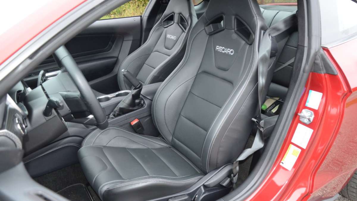 Mustang Recaro Seats