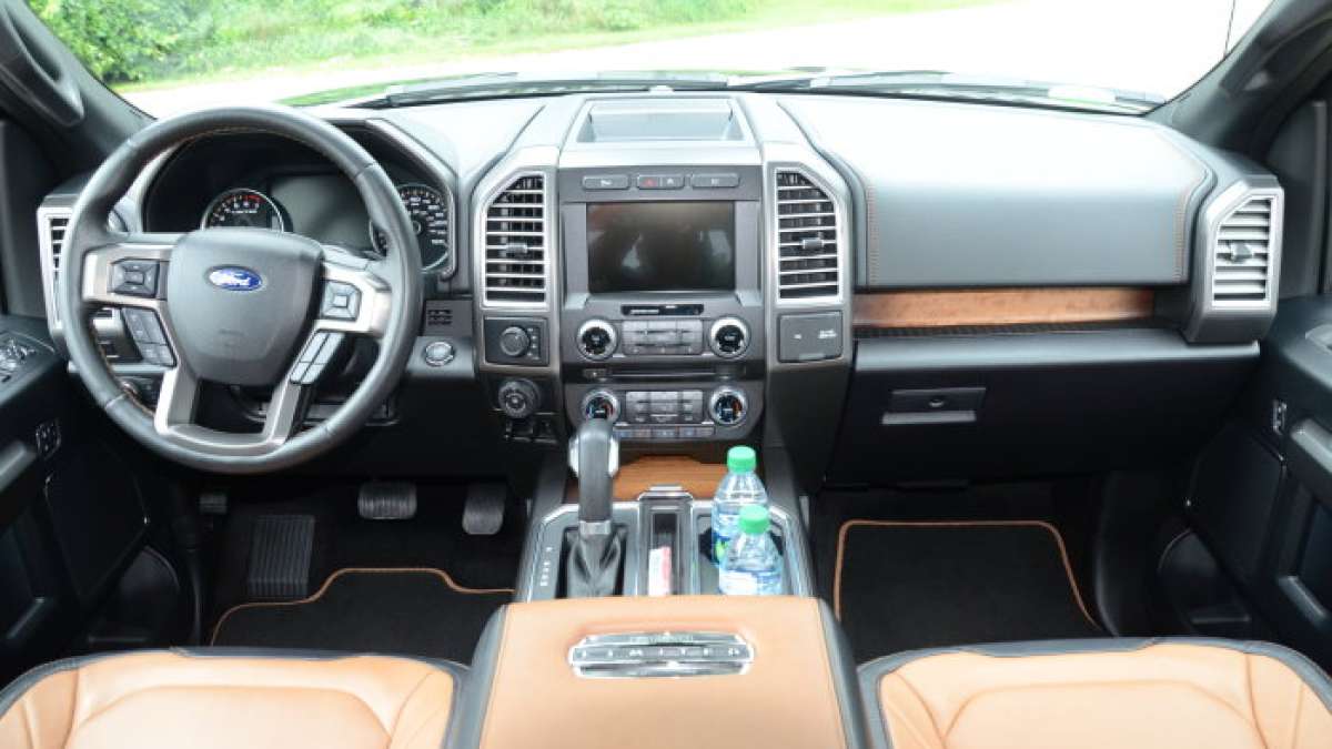 2017 f150 limited dash
