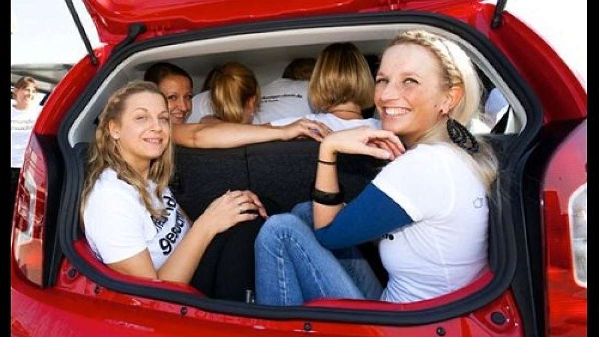 Volkswagen Up Guinness World Records