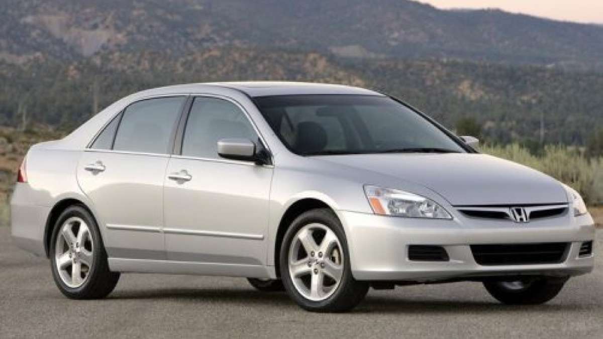 The 2007 Honda Accord V6 sedan