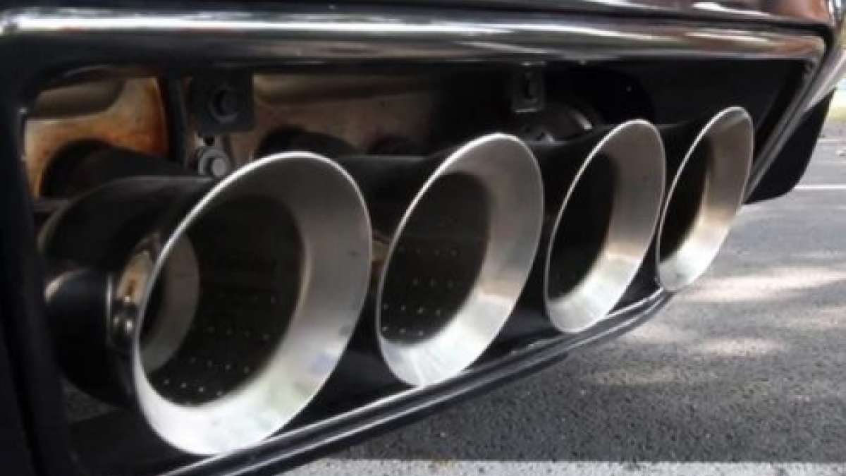The quad exhaust tips of the 2014 Chevrolet Corvette