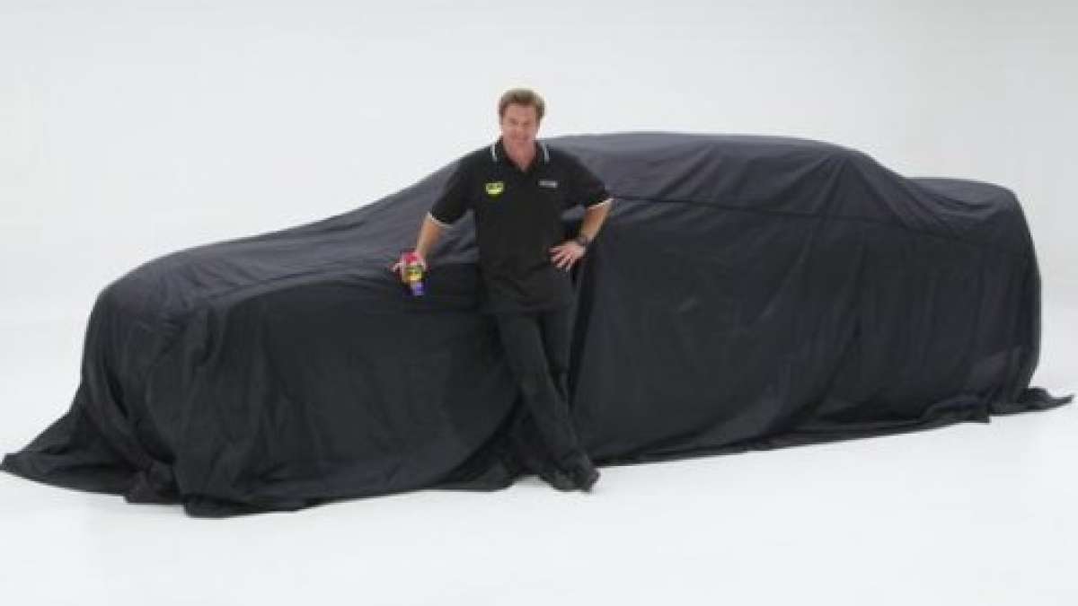 Chip Foose witht h WD40 mystery car