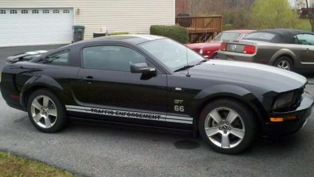 The 2006 Ford Mustang GT police car