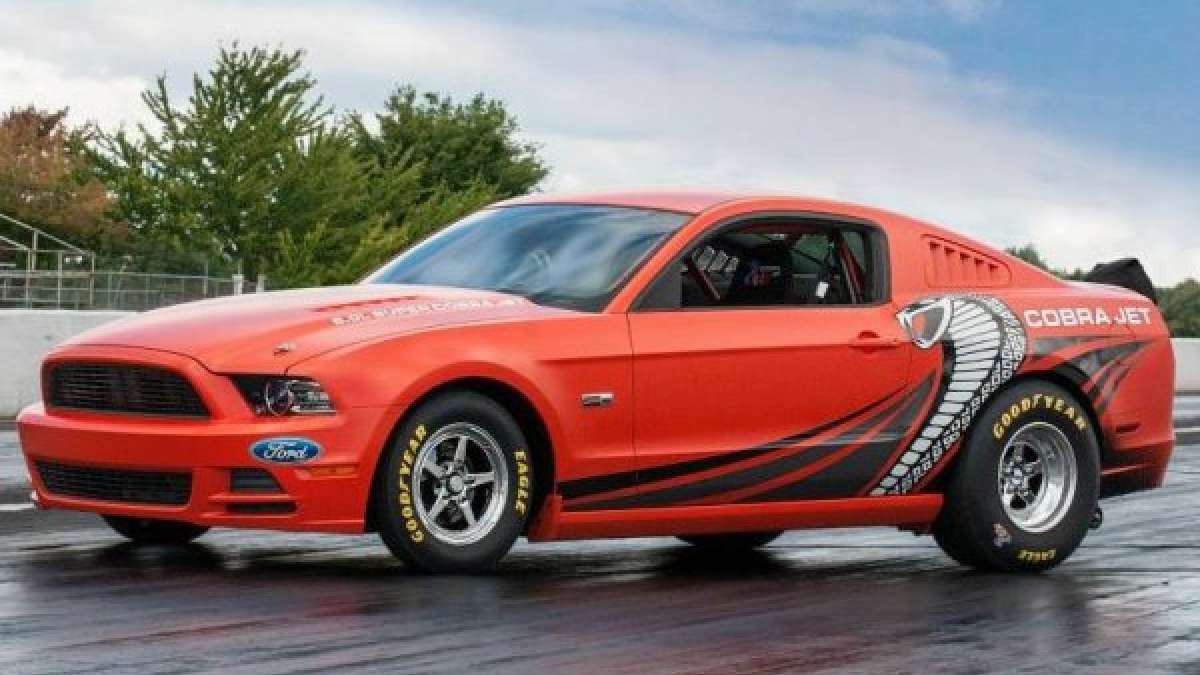 2014 Ford Mustang Cobra Jet prototype 