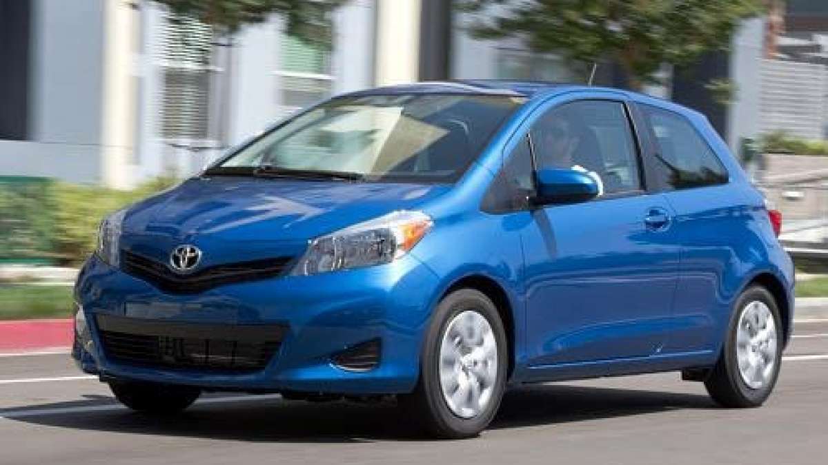 2012 Toyota Yaris driving